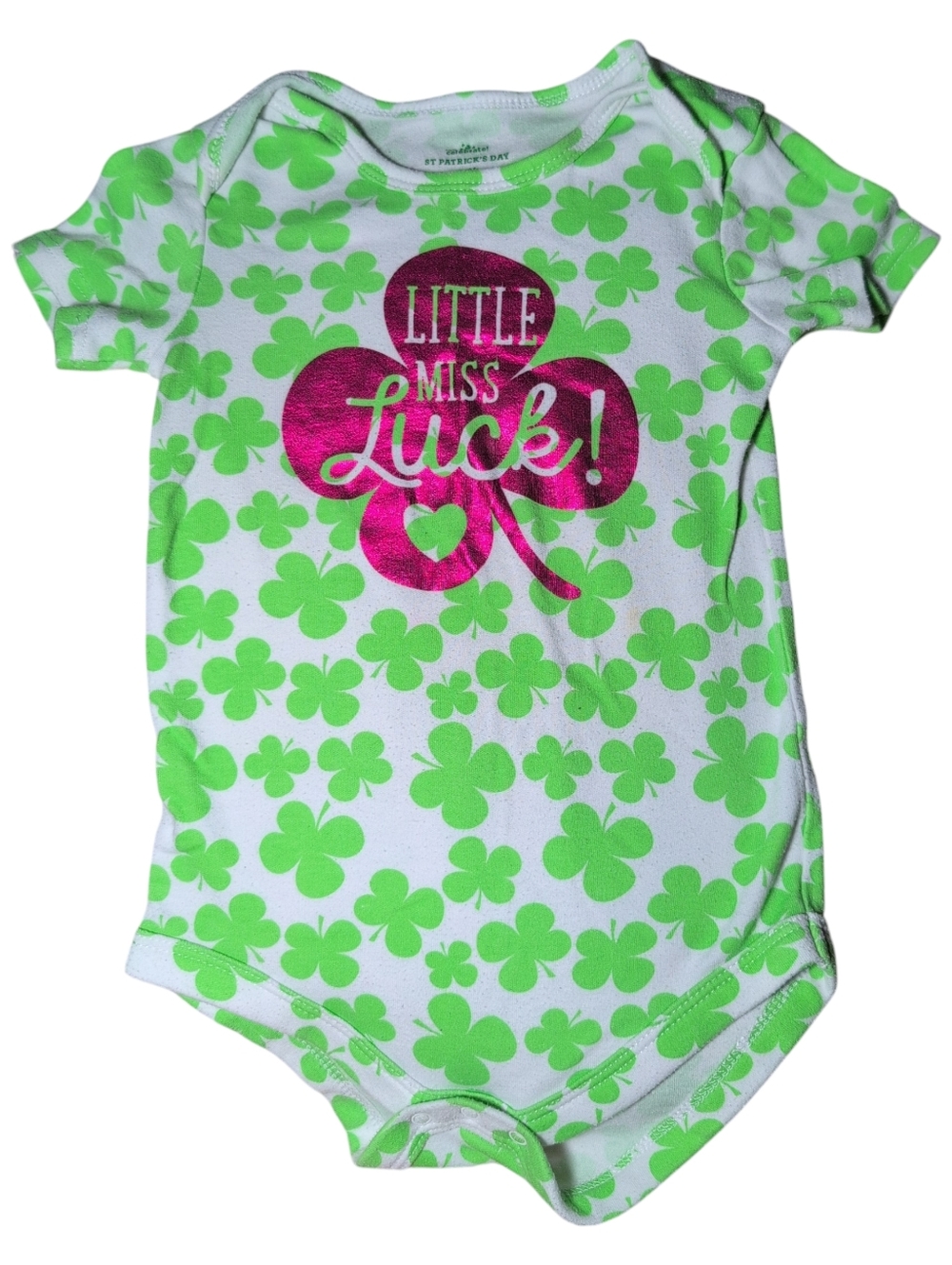 🍁2/$7🍁WAY TO CELEBRATE Green White Pink 4 Leaf Clover Onesie